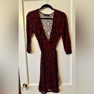 Hourglass Lilly Burgundy and Black Patterned Dress